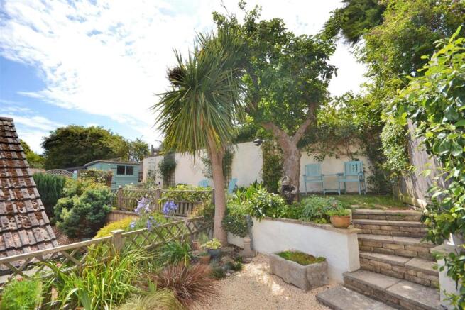Garden a.jpg