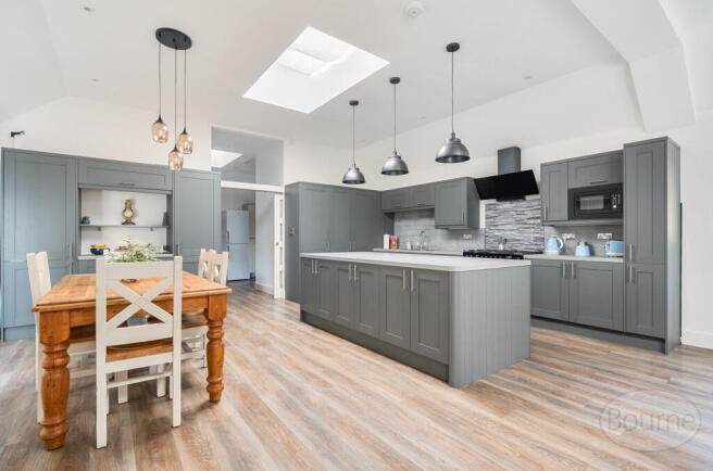 58f01fe3-bf0d-49a...