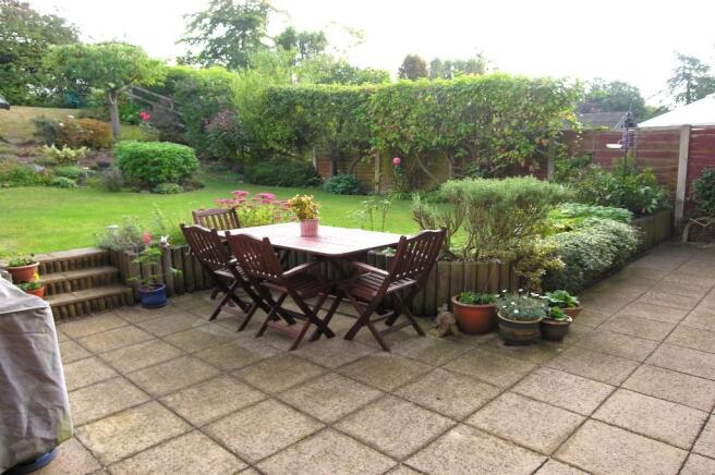 GARDEN VIEW 1