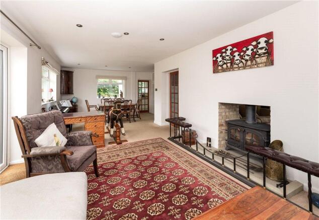 Dining/Sitting Room