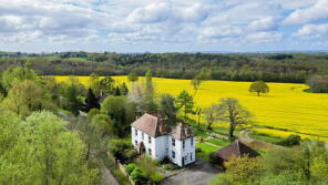 Flimwell House Farm, London Road, Flimwell, Wadhurst TN5 7QG