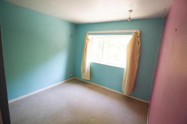3 bed House for sale Image 10