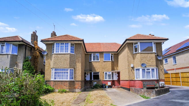48 Berkeley Close, Ruislip, Middlesex, HA4 6LE