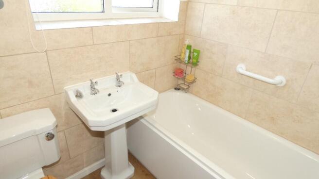 3 bed Semi-Detached for sale Image 10