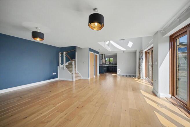 2 bed Detached for sale Image 6