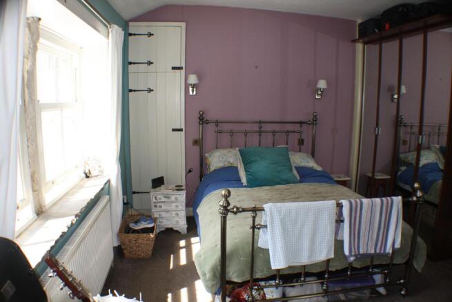 Photograph 16