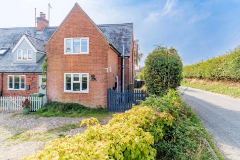 East Ruston Road, Honing