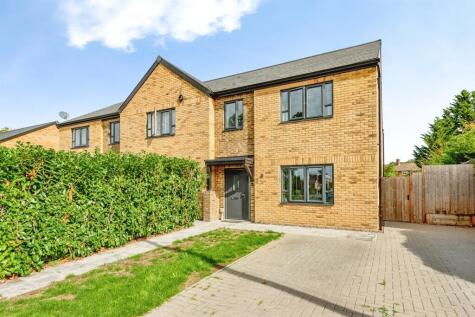 Mansfield Drive, Merstham, Redhill