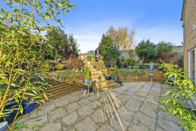 HighgateWeb05.jpg