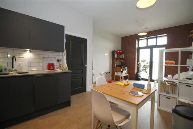 Lounge / Kitchen