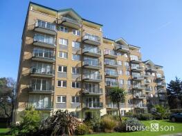 36, 97 Keverstone Court, Manor Road, Bournemouth BH1 3BY