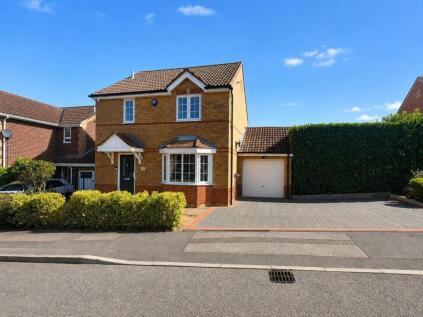 Cotswold Drive, Wellingborough, Northamptonshire NN8