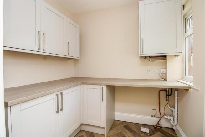 2 bed Terraced for sale Image 5