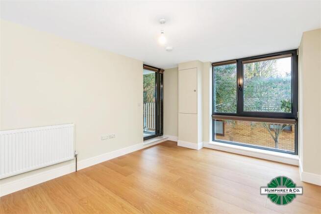 3, 14 Cameron Road -002.jpg