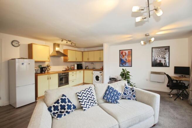 Kitchen / Living