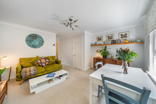 1340983-13-689dfa...