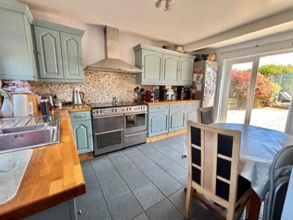 Kitchen/Breakfast Room