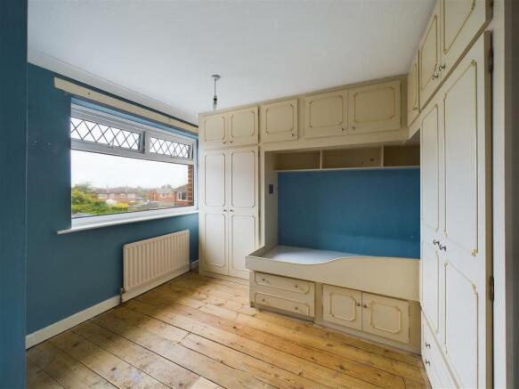BEDROOM 2