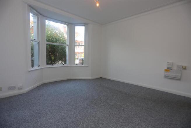 Gff 37 Lorna Rd new24 (8).JPG