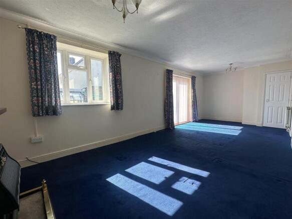 Living / Dining Room