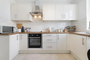 28, Richmond Court, Richmond Road, Wimbledon, London SW20 0PB