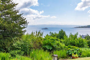 Munro's Bed And Breakfast, Ardmory Road, Rothesay PA20 0PG