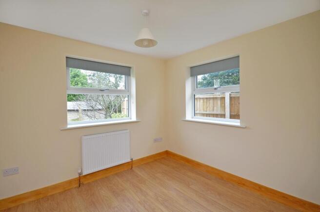 2 bed Detached to rent Image 6