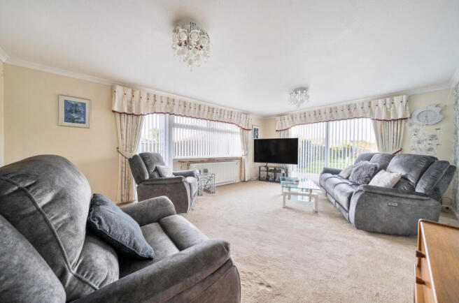 1415349-12-699441...