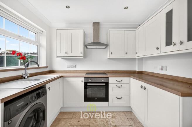 St. Christophers Road, Humberston, DN36 photo 3