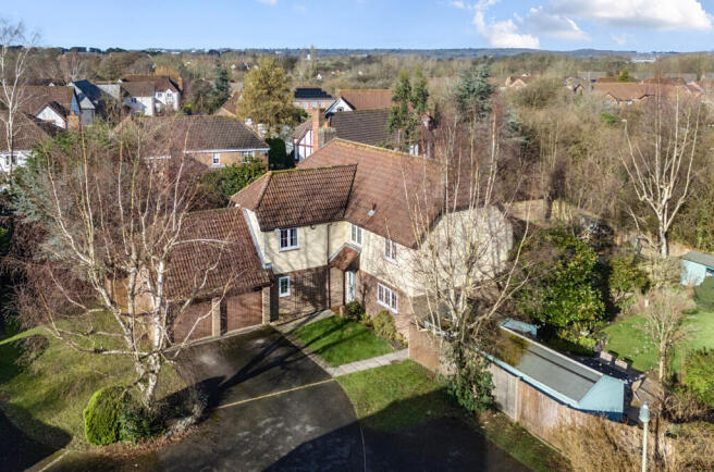 1408904-10-699dec...