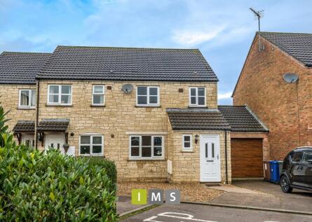 Whimbrel Close, Bicester, OX26