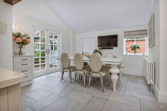 Dining Kitchen