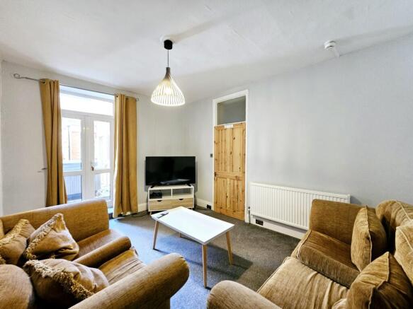 9 bed Terraced for sale Image 9