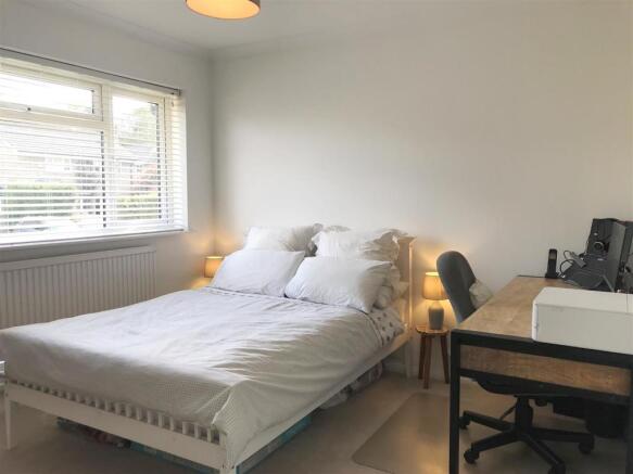 Bed 1.JPG