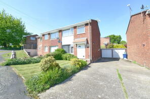 19, Rushden Way, Farnham GU9 0QQ