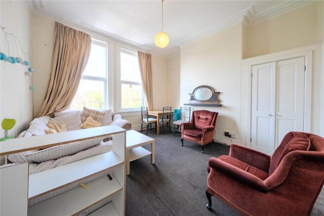 5 bed Terraced for sale Image 4