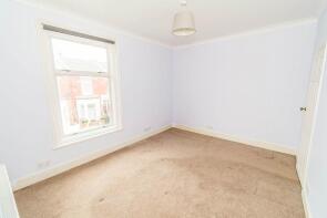33, Wheatstone Road, Southsea PO4 0HY