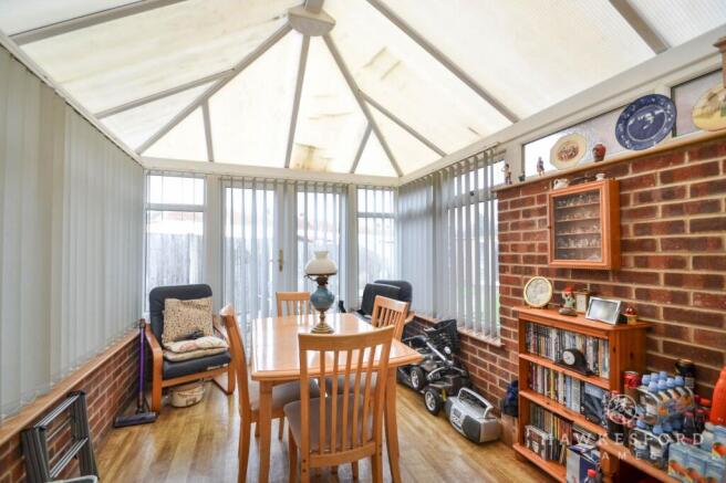 South Avenue, Sittingbourne - Conservatory