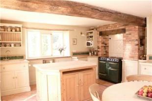 TheStoneHouse-kitche