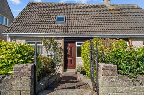 Forbes Crescent, Larbert, FK5
