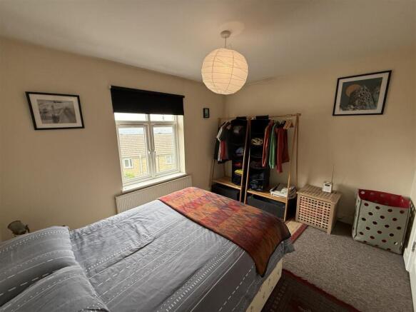 2 bed Apartment for sale Image 9