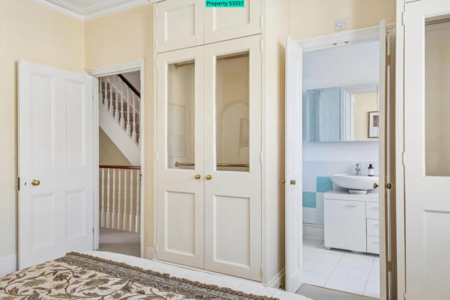 En-Suite Bedroom