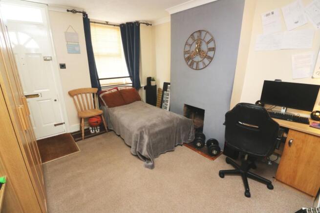 56 Edgell Road Lge