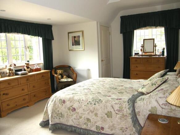 Mast Bedroom