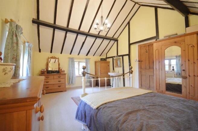 MASTER BEDROOM 2