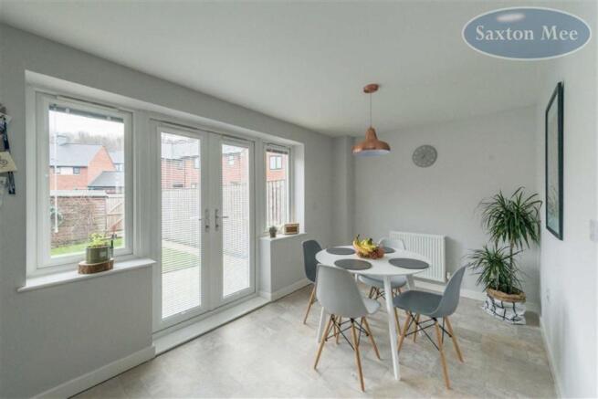 OPEN PLAN DINING KIT