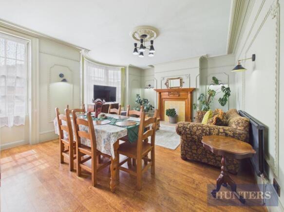 4 bed Terraced for sale Image 9
