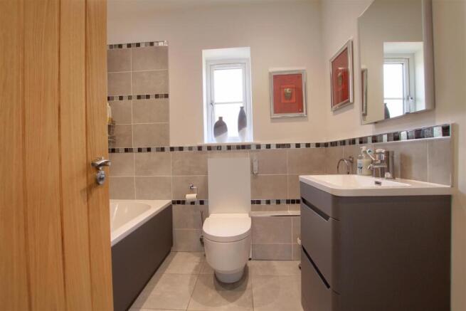 3 bed Detached Bungalow for sale Image 8