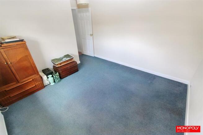 Master Bedroom ...jpg