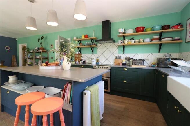 LIVING/DINING/KITCHEN